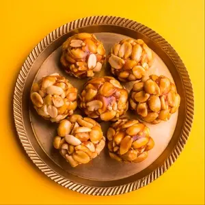 Chhedas Peanut Ladoo