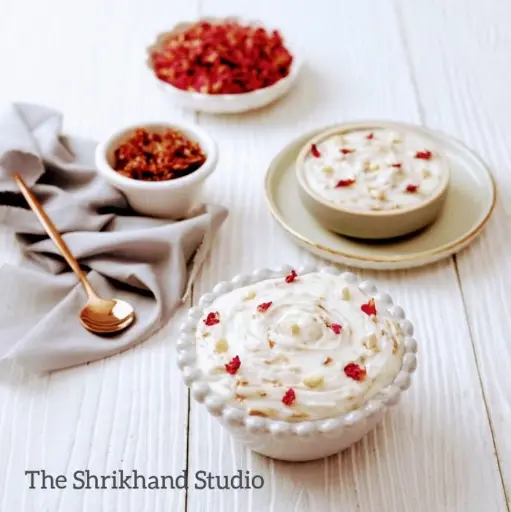 Kaju Gulkand Shrikhand.